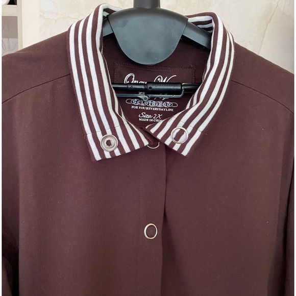 Track Suit 2 piece chocolate brown leisure suit - Picture 5 of 10